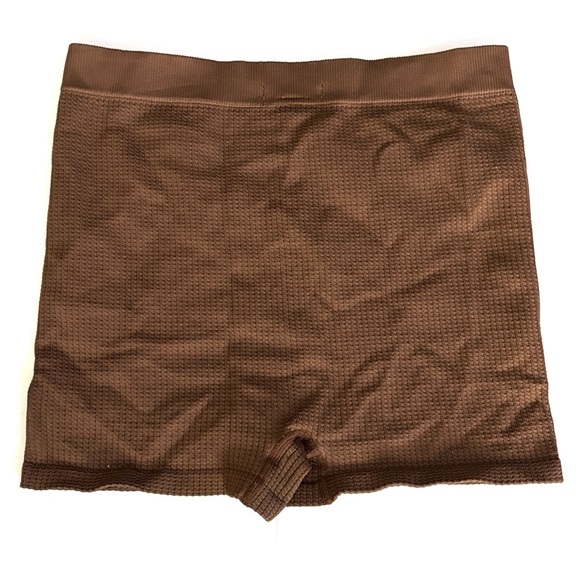 Colsie Ribbed Brown Shorts - Picture 3 of 5